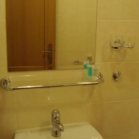 Отель Krakonos Трутнов