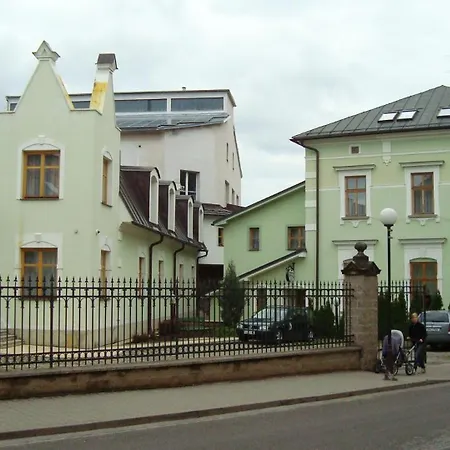 Отель Krakonos 3*