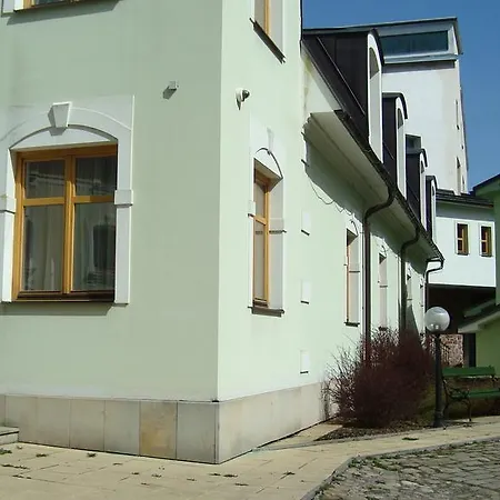 Отель Krakonos 3*